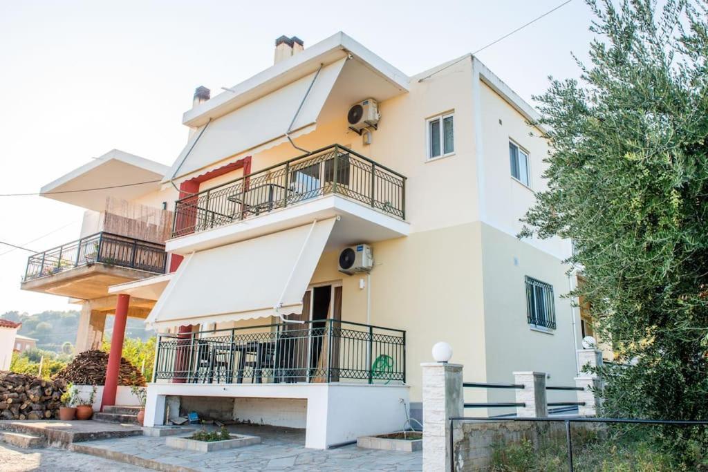 Όμορφο Παραθασυγκρότημα Ενοικιαζόμενων Καταλυμάτων Ως Ολόκληρος Χώρος - Chrani, Ελλάδαλάσσιο Διαμέρισμα Kültér fotó