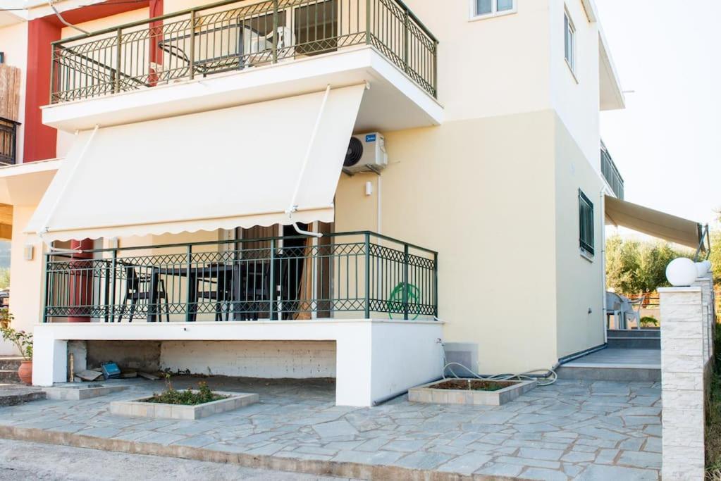 Όμορφο Παραθασυγκρότημα Ενοικιαζόμενων Καταλυμάτων Ως Ολόκληρος Χώρος - Chrani, Ελλάδαλάσσιο Διαμέρισμα Kültér fotó